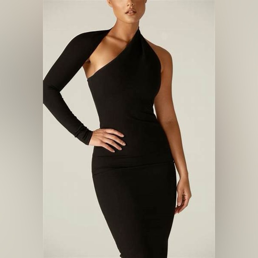 BRAND NEW Alieva One shoulder dress